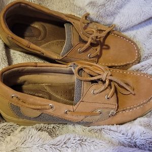 Size 8 Sperry's